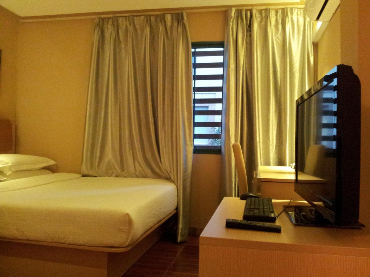Aira Hotel Куала-Лумпур Экстерьер фото